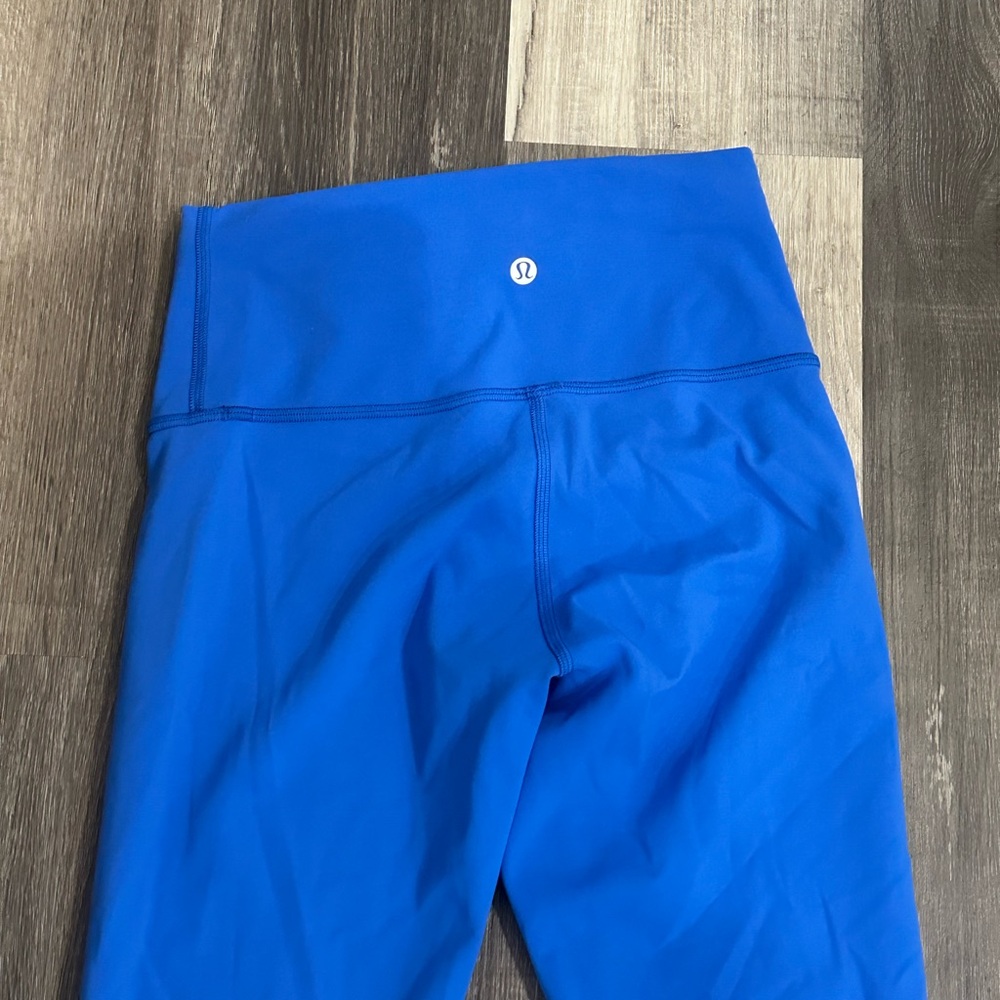 Lululemon Blue Wunder Under Train leggings size 6